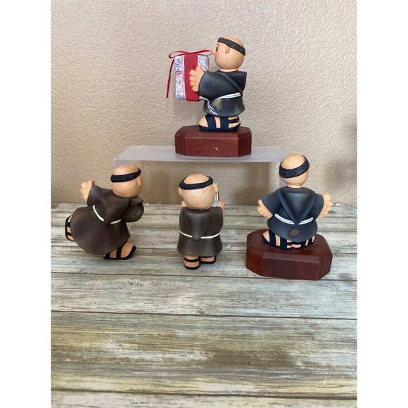 Vintage Franciscan Mission Christmas Monk Figurines – Wooden Holiday Décor Set - Picture 14 of 15
